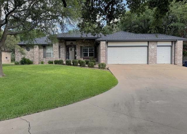 Property at 316 Delaware Springs Blvd, Burnet, TX 78611, 3 beds, 2 baths