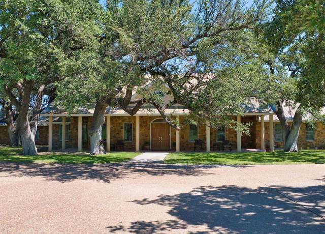 Property at 2802 W Wallace St, San Saba, TX 76877, 4 beds, 4 baths