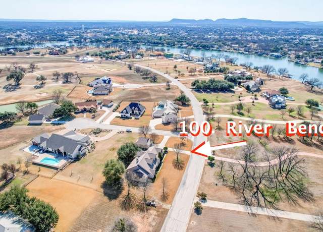 Property at 100 River Bnd, Kingsland, TX 78639, 4 beds, 2.5 baths