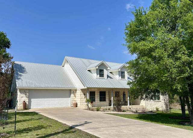 Property at 141 Chaumont St, Kingsland, TX 78639, 3 beds, 3 baths