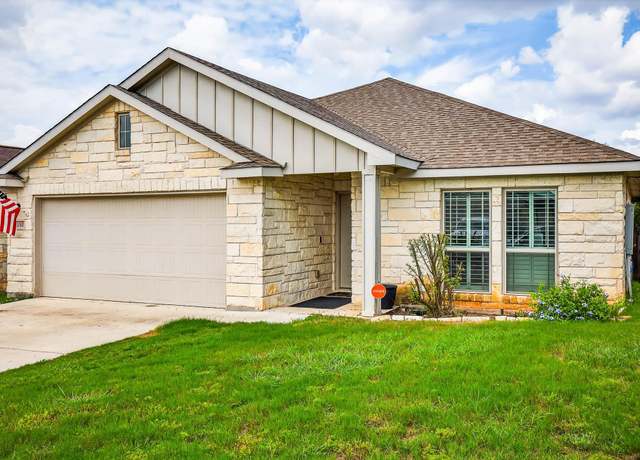 Property at 1311 Primrose Ln, Marble Falls, TX 78654, 4 beds, 2 baths