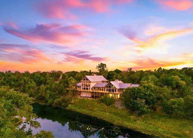 Property at 556 Cliff Loop, Harper, TX 78631, 6 beds, 6.5 baths