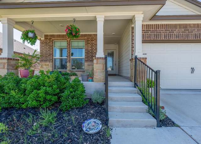 Property at 125 Cinnamon Loop, Burnet, TX 78611, 3 beds, 2 baths