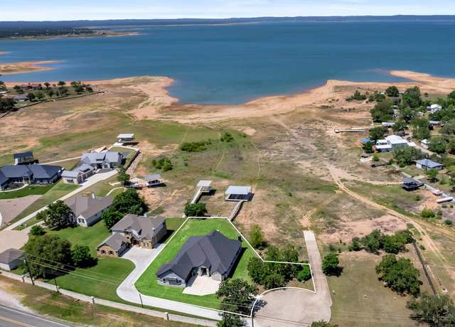 Property at 103 Water Ct, Buchanan Dam, TX 78609, 3 beds, 3 baths