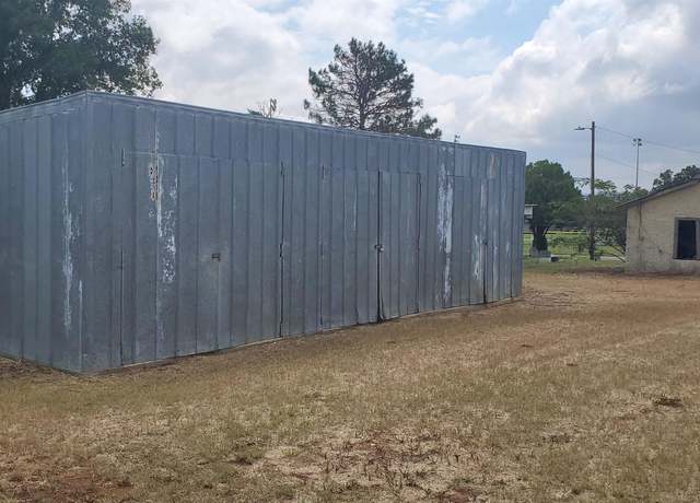 Property at 103 E Houston St, Llano, TX 78643