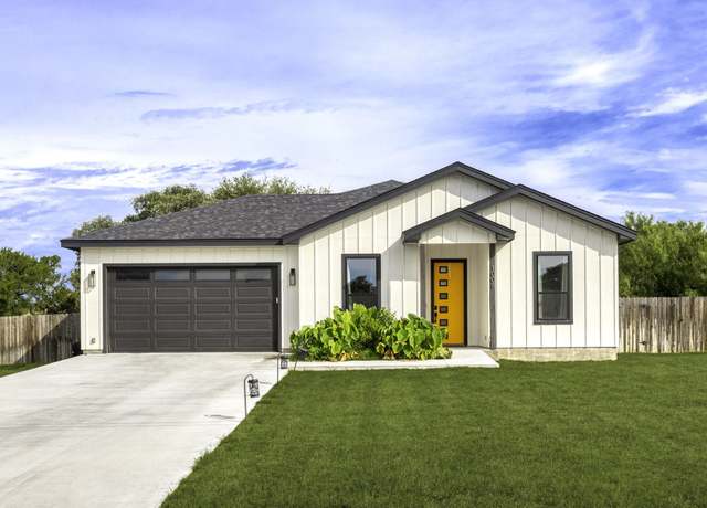 Property at 1008 1008 Naumann Dr, Granite Shoals, TX 78654, 3 beds, 3 baths