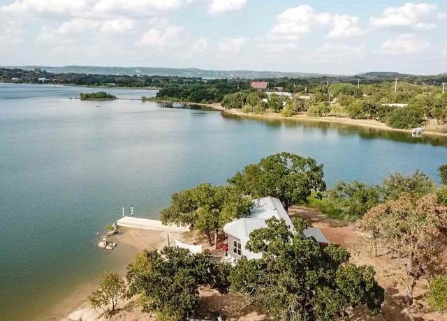 Property at 716 N Chaparral, Burnet, TX 78611, 1 bed, 1 bath