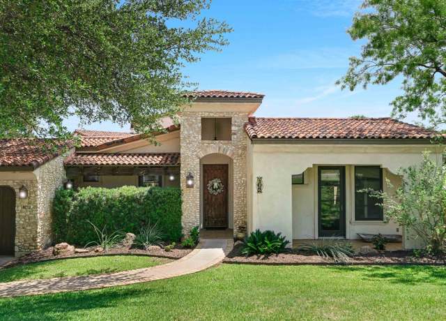 Property at 102 Gemstone, Horseshoe Bay, TX 78657, 2 beds, 2 baths