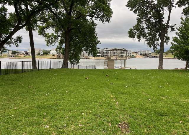 Property at 569 Ellen Williams Loop, Kingsland, TX 78639