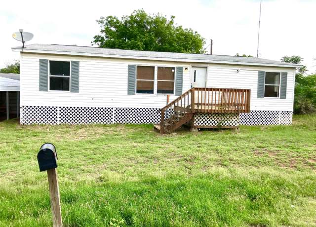 Property at 1018 Comanche, Burnet, TX 78611, 3 beds, 2 baths