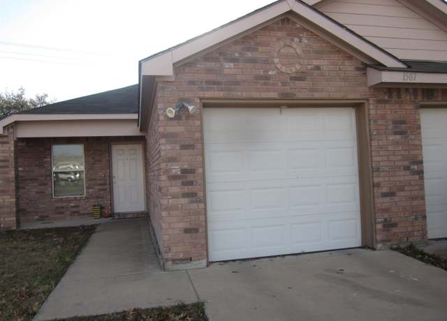 Property at 1507A Claremont Cir, Marble Falls, TX 78654