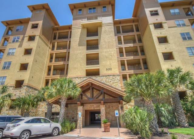 Property at 101 West Bank #15, Horseshoe Bay, TX 78657, 3 beds, 2 baths