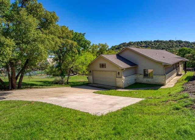 Property at 333 Sandy Dr, Sunrise Beach, TX 78643, 3 beds, 2 baths