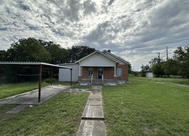 Property at 1712 Fm 963, Burnet, TX 78611, 4 beds, 2 baths