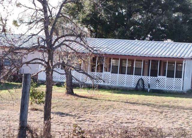 Property at 785 Old Spanish Trl, Buchanan Dam, TX 78609, 4 beds, 2.5 baths