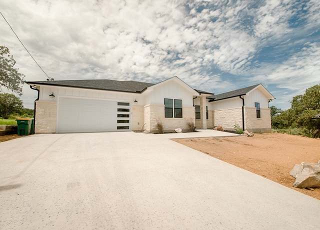 Property at 115 W Newcastle Dr, Granite Shoals, TX 78654, 3 beds, 2.5 baths