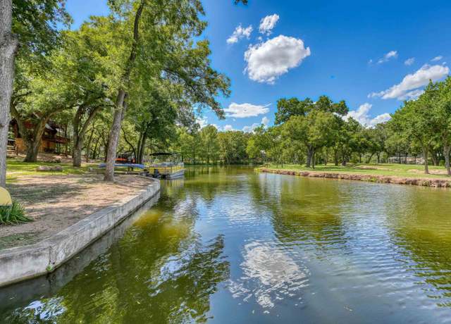 Property at 605 Log Country Cv, Burnet, TX 78611, 2 beds, 2 baths