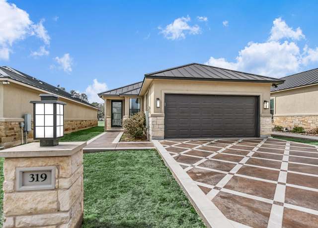 Property at 319 Parallel Cir, Horseshoe Bay, TX 78657, 2 beds, 2 baths