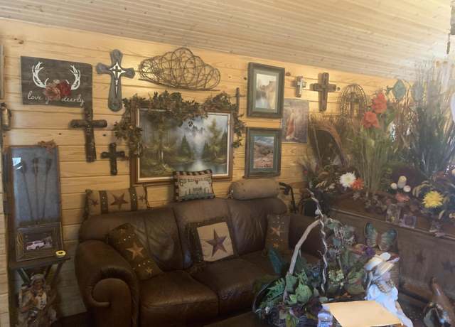 Property at 2842 Indian Trl, Kingsland, TX 78639, 1 bed, 1 bath