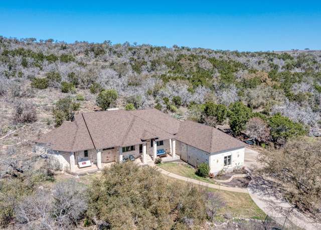 Property at 330 Juniper Trl, Kingsland, TX 78639, 3 beds, 2.5 baths