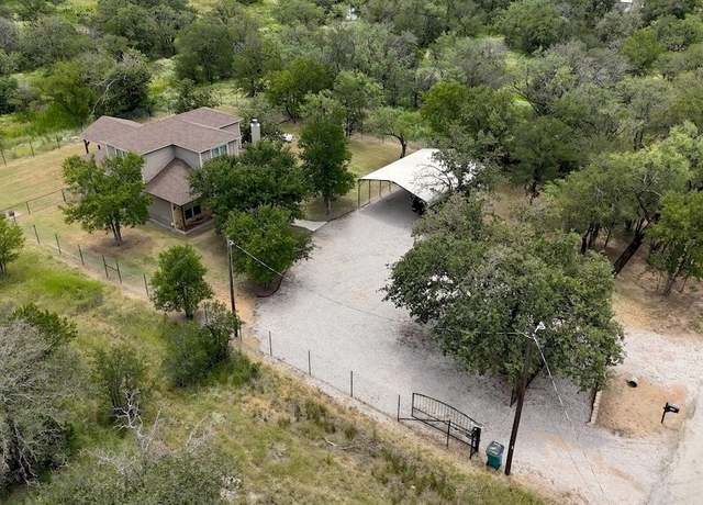 Property at 1706 Link Dr, Kingsland, TX 78639, 5 beds, 2.5 baths