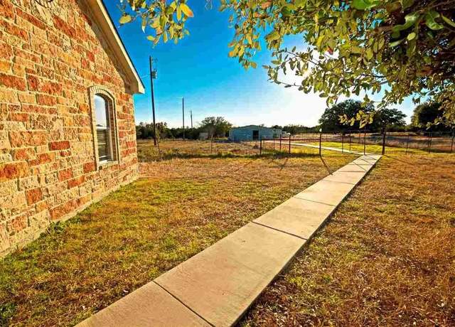 Property at 933 County Road 3463, Kempner, TX 76539, 2 beds, 2 baths
