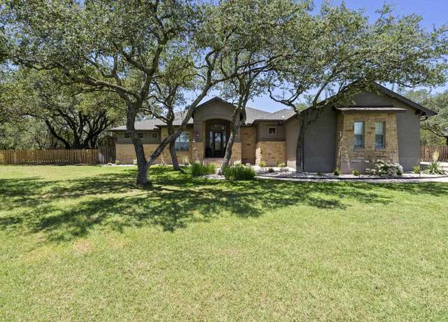 Property at 126 Foxwood Trl, Marble Falls, TX 78654, 3 beds, 2.5 baths