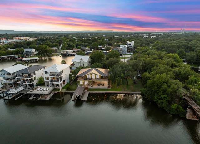 Property at 1603 Glencove Dr, Kingsland, TX 78639, 5 beds, 3.5 baths