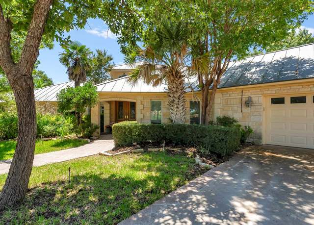 Property at 2015 E State Hwy 29, Burnet, TX 78611, 4 beds, 3 baths