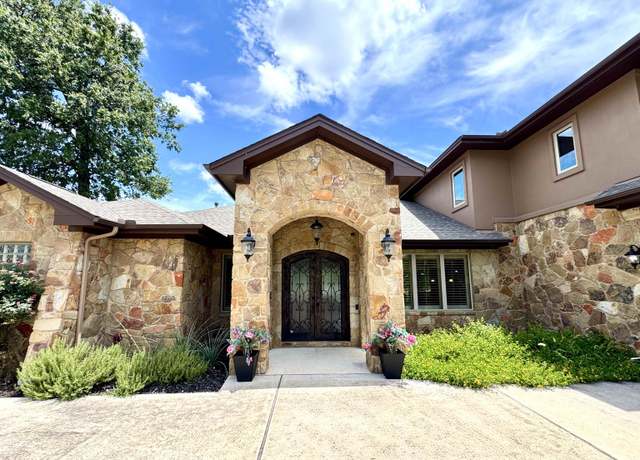 Property at 306 Bridgepoint Dr, Kingsland, TX 78639, 5 beds, 6 baths