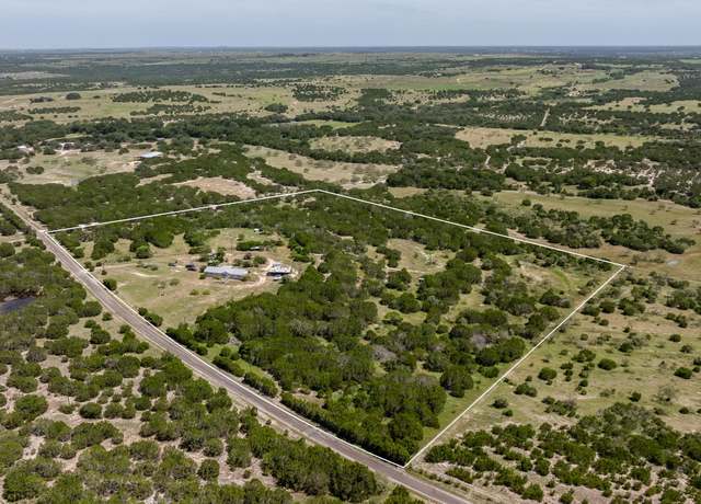 Property at 6551 Cr 208, Lampasas, TX 76550, 4 beds, 2 baths