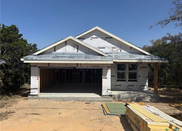 Property at 20308 Boggy Rd, Lago Vista, TX 78645, 3 beds, 2 baths