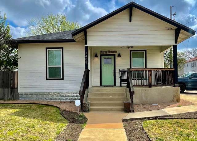 Property at 1408 Ford St, Llano, TX 78643, 3 beds, 2 baths
