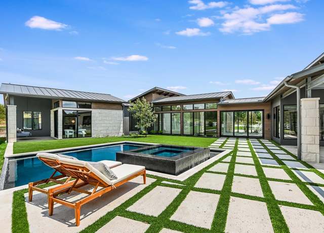 Property at 180 Westgate Loop, Horseshoe Bay, TX 78657, 5 beds, 4 baths