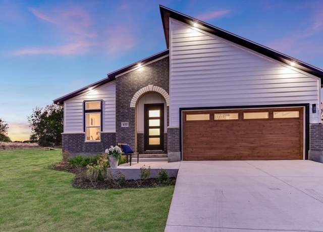Property at 570 Quick Draw, Horseshoe Bay, TX 78657, 4 beds, 2 baths