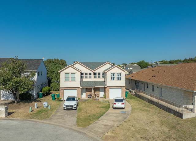 Property at 1502 N Claremont Cir, Marble Falls, TX 78654, 6 beds, 5 baths