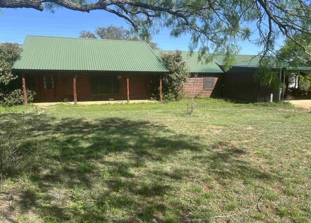 Property at 234 E Flag Rd, Llano, TX 78643, 3 beds, 2 baths