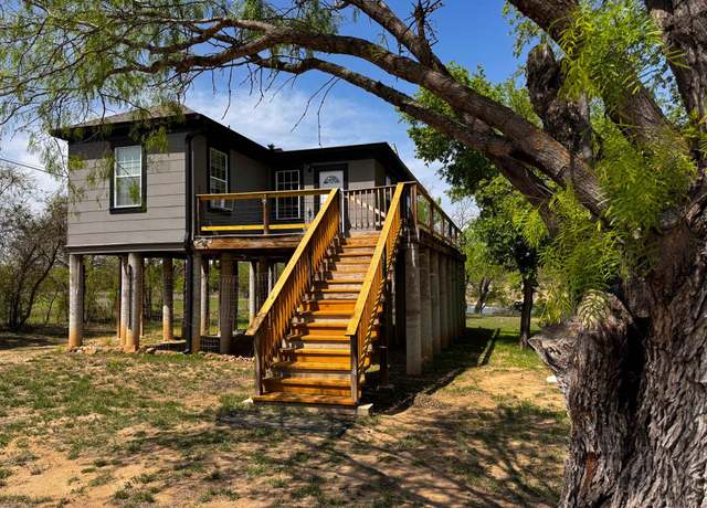 Property at 2283 Cr 103, Llano, TX 78643, 2 beds, 1 bath