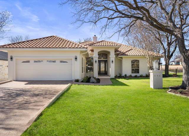 Property at 505 Flintstone, Horseshoe Bay, TX 78657, 3 beds, 2.5 baths