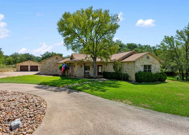 Property at 284 Skyview Dr, Kingsland, TX 78639, 3 beds, 2 baths