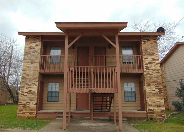 Property at 1012 Ninth St, Marble Falls, TX 78654, 1 bed, 1 bath