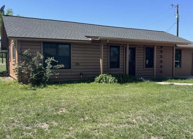 Property at 127 S Summit Trl, Buchanan Dam, TX 78609, 2 beds, 1 bath