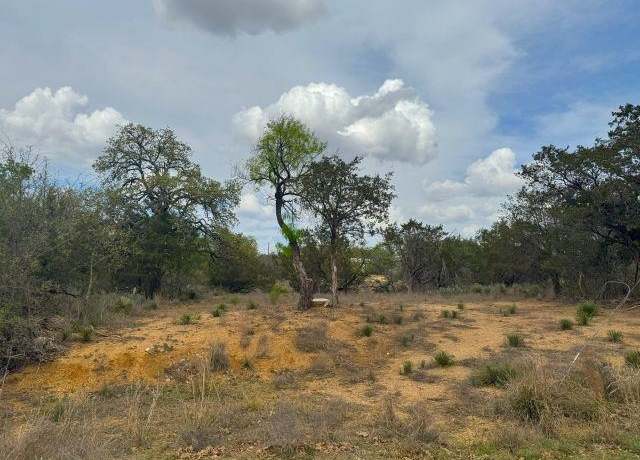 Property at 260 E Briarway Dr, Granite Shoals, TX 78654