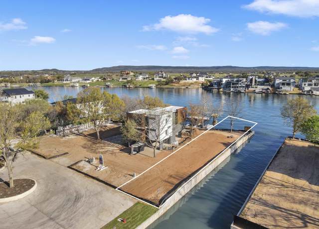 Property at 40 Lake St, Kingsland, TX 78639