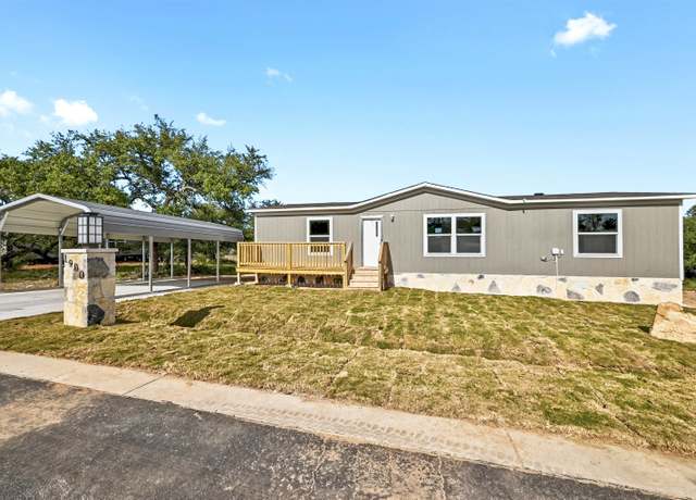 Property at 1900 Colonneh, Horseshoe Bay, TX 78657, 3 beds, 2 baths