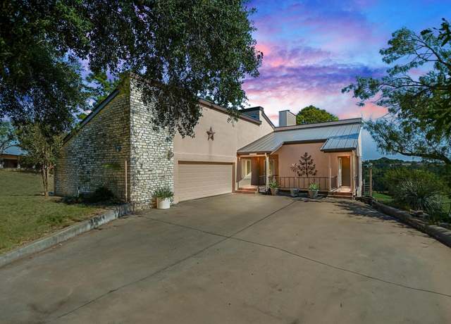 Property at 113 W Blue Rock Dr, Horseshoe Bay, TX 78657, 3 beds, 2.5 baths