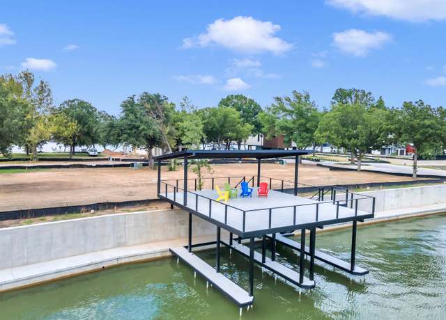 Property at 32 Lake St, Kingsland, TX 78639