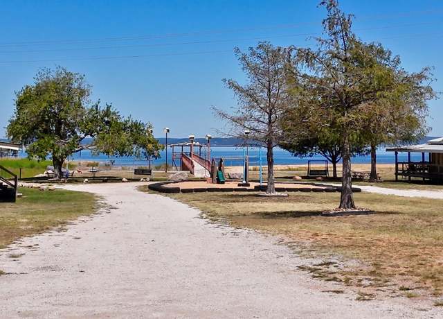 Property at 1504 Rr 261, Buchanan Dam, TX 78609, 10 beds, 7 baths