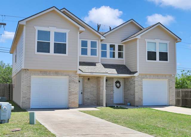 Property at 1501 S Claremont Cir, Marble Falls, TX 78654, 3 beds, 2.5 baths
