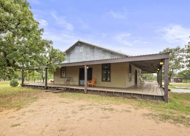Property at 120 Craig Rd, Buchanan Dam, TX 78609, 2 beds, 2 baths